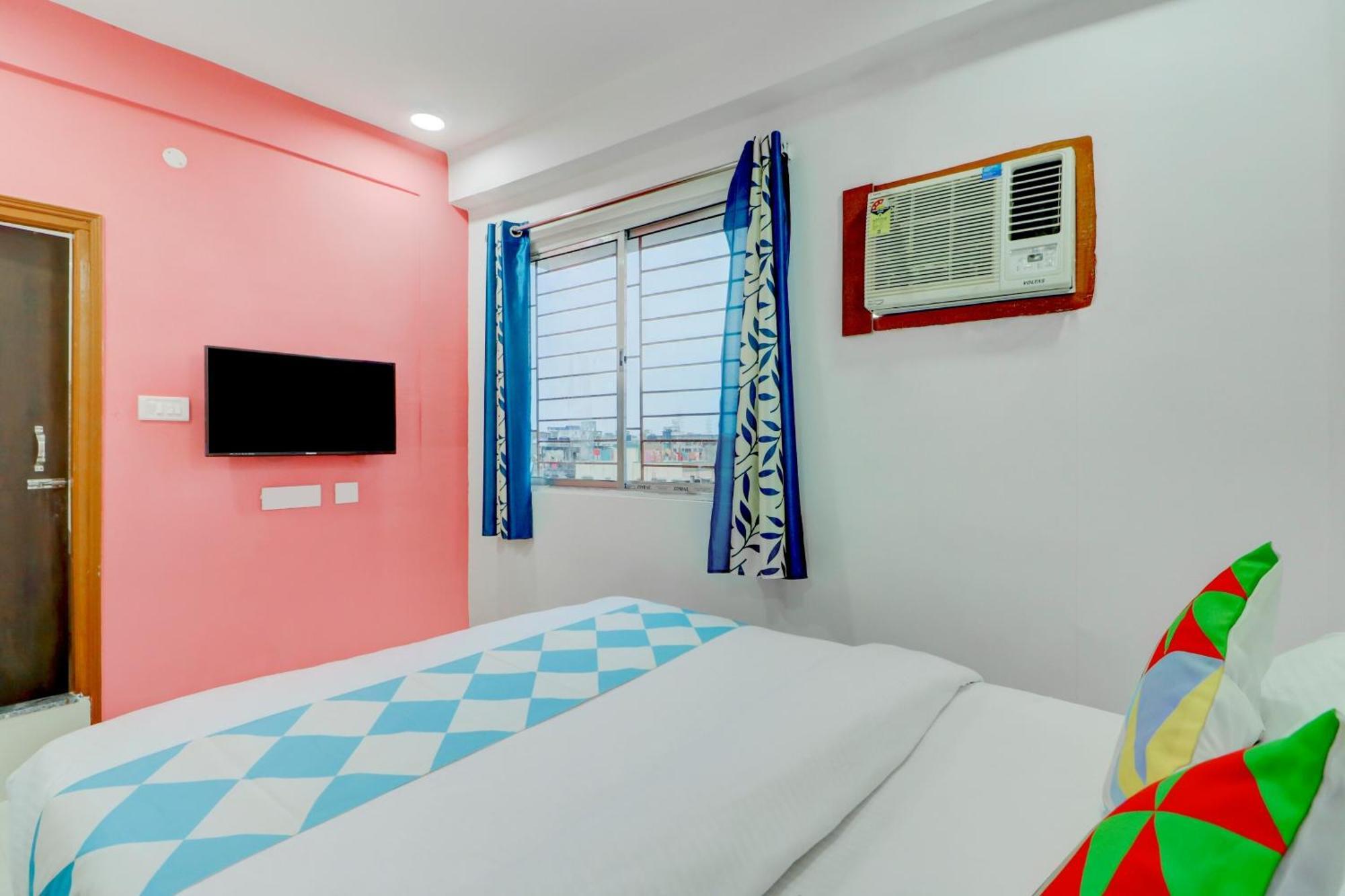 OYO Flagship 74641 Delightful Stay Em Byepass Calcutta Eksteriør billede