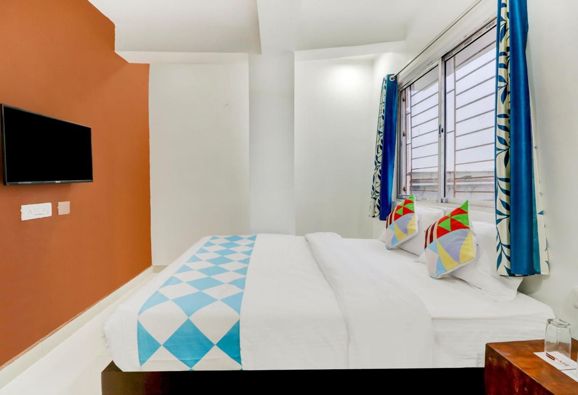OYO Flagship 74641 Delightful Stay Em Byepass Calcutta Eksteriør billede