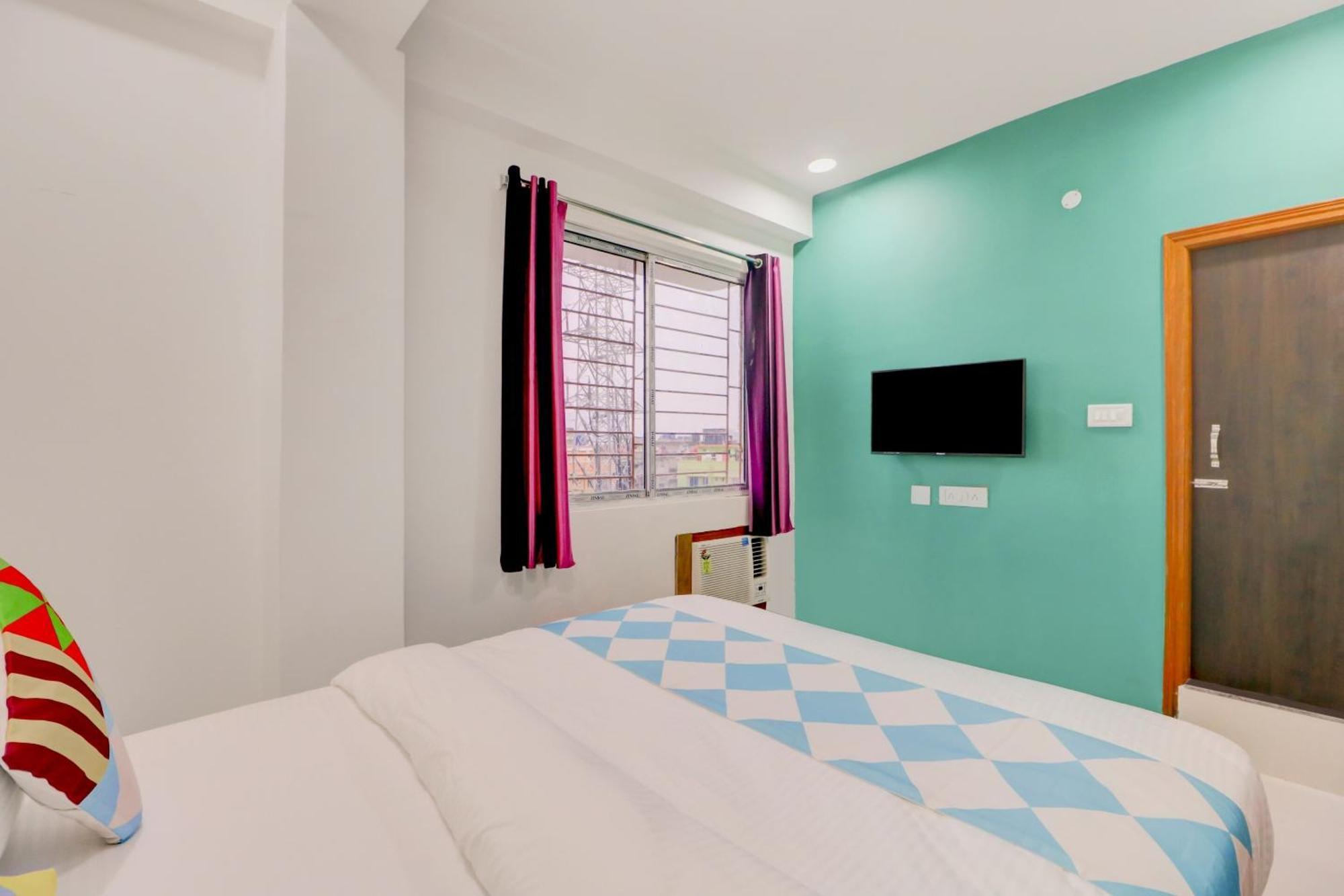 OYO Flagship 74641 Delightful Stay Em Byepass Calcutta Eksteriør billede