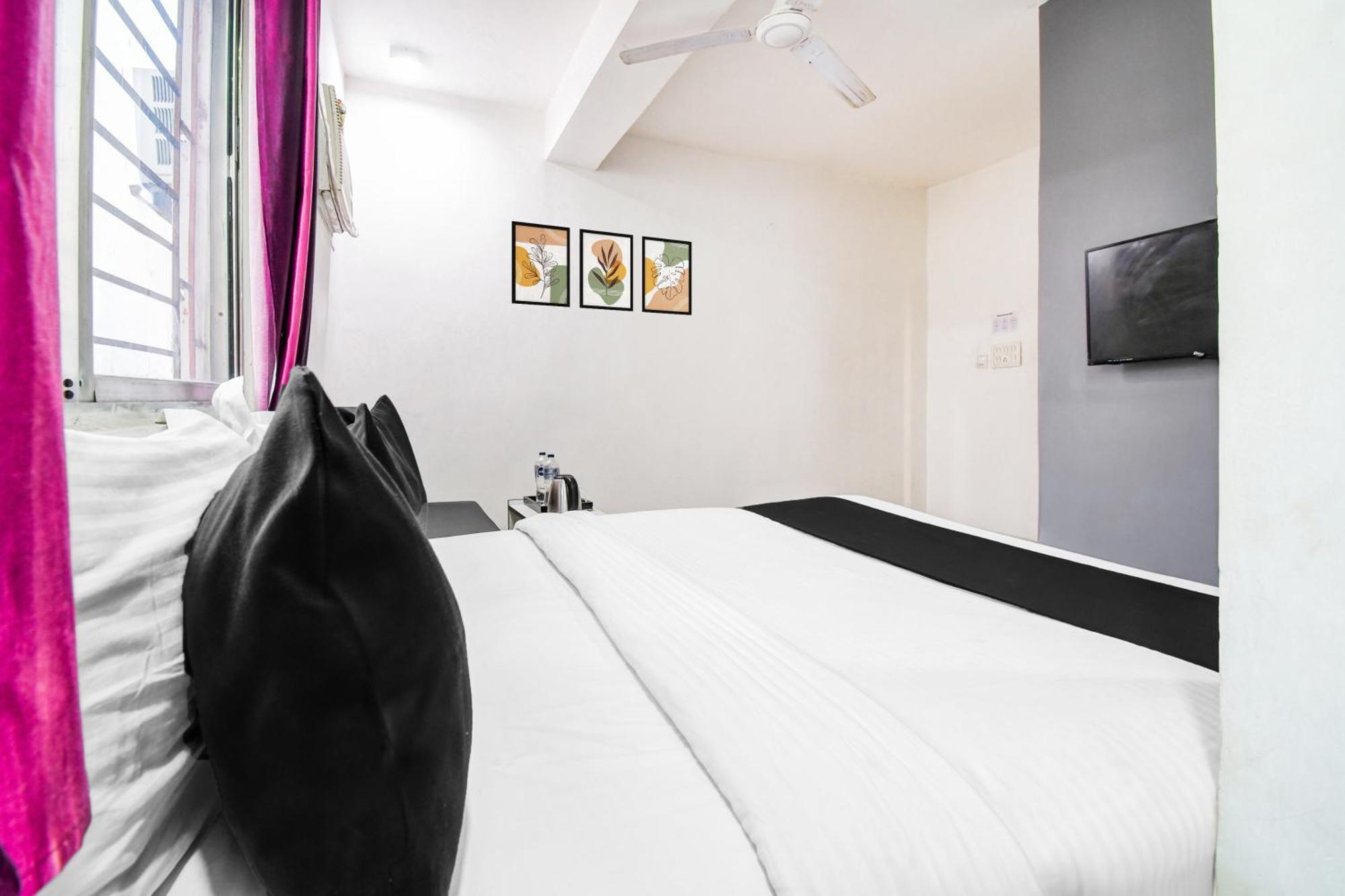 OYO Flagship 74641 Delightful Stay Em Byepass Calcutta Eksteriør billede